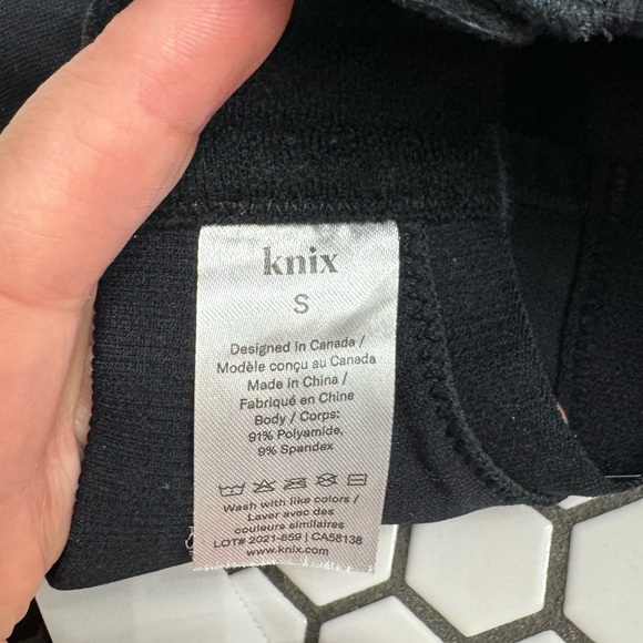 NWT knix seamless nursing bra size small - Picture 3 of 4